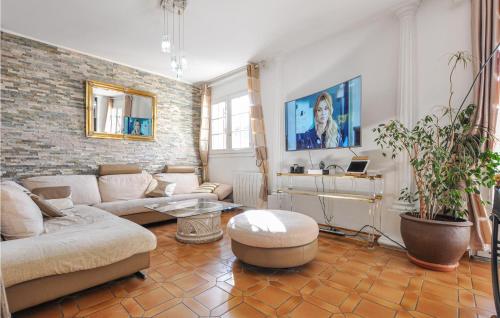 Awesome home in Mougins with 4 Bedrooms, WiFi and Outdoor swimming pool Mougins france