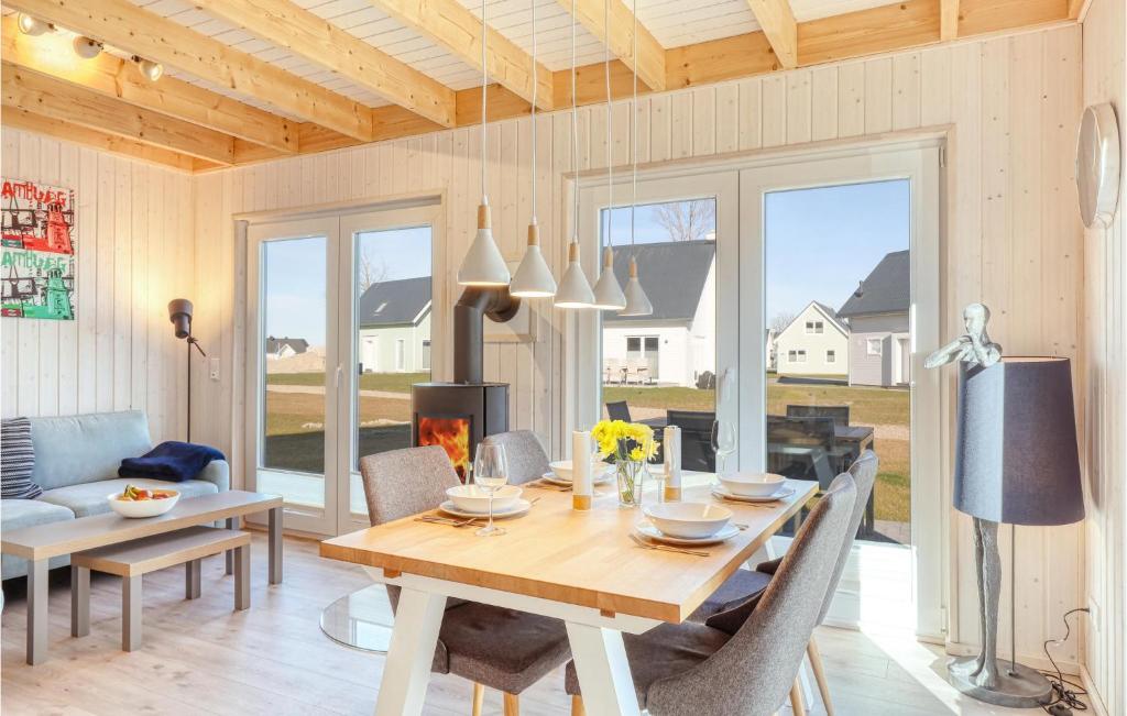 Maison de vacances Awesome home in OstseeResort Olpenitz with 2 Bedrooms, WiFi and Sauna , 24376 Olpenitz