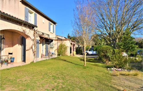 Awesome home in Saint Quentin la poter with WiFi and 3 Bedrooms Saint-Quentin-la-Poterie france