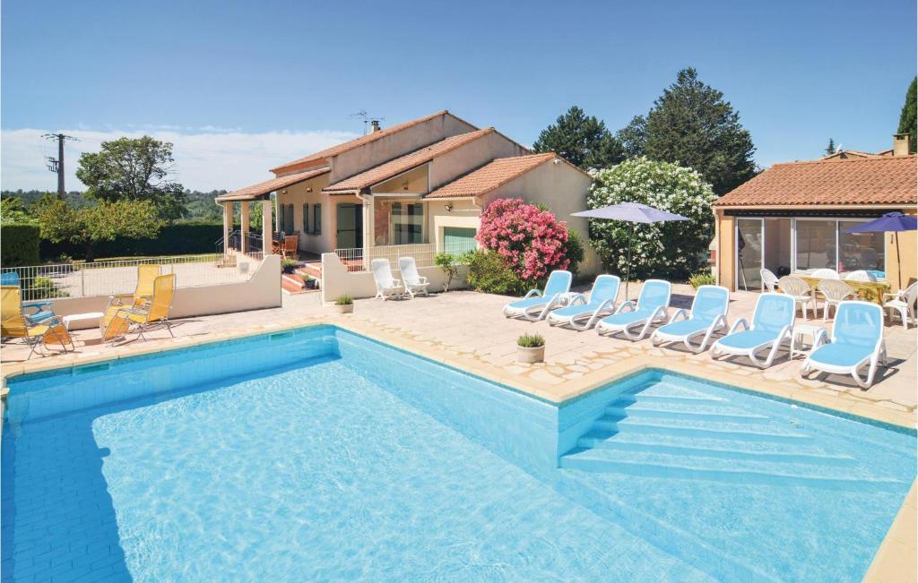 Maison de vacances Awesome home in St-Laurent-la-Vernde with 4 Bedrooms, Outdoor swimming pool and Heated swimming pool , 30330 Fontarèches