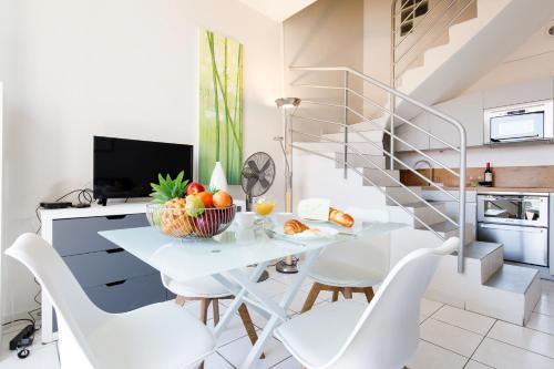 Appartement Aya's Duplex YourHostHelper 7 Rue Teisseire Cannes