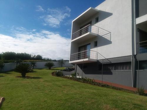 Maisons de vacances Azores, Faial , Horta, Vacation Beach Front Home, First & Second Floor for rent separately Boca da Grota Funda Caminho do Porto #20 Abegoaria