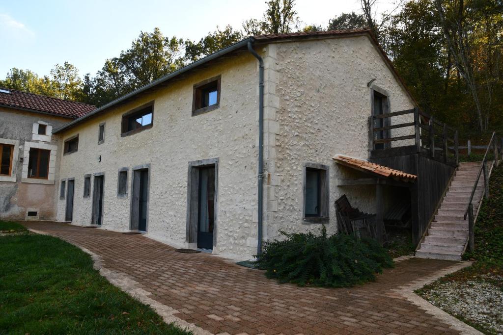 B&B / Chambre d'hôtes B&B Angueur Angueur, 24110 Montrem