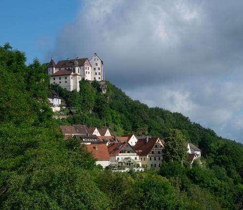 B&B / Chambre d'hôtes B&B Arlesbrunnen Arlesbrunnenstraße  265 Egloffstein
