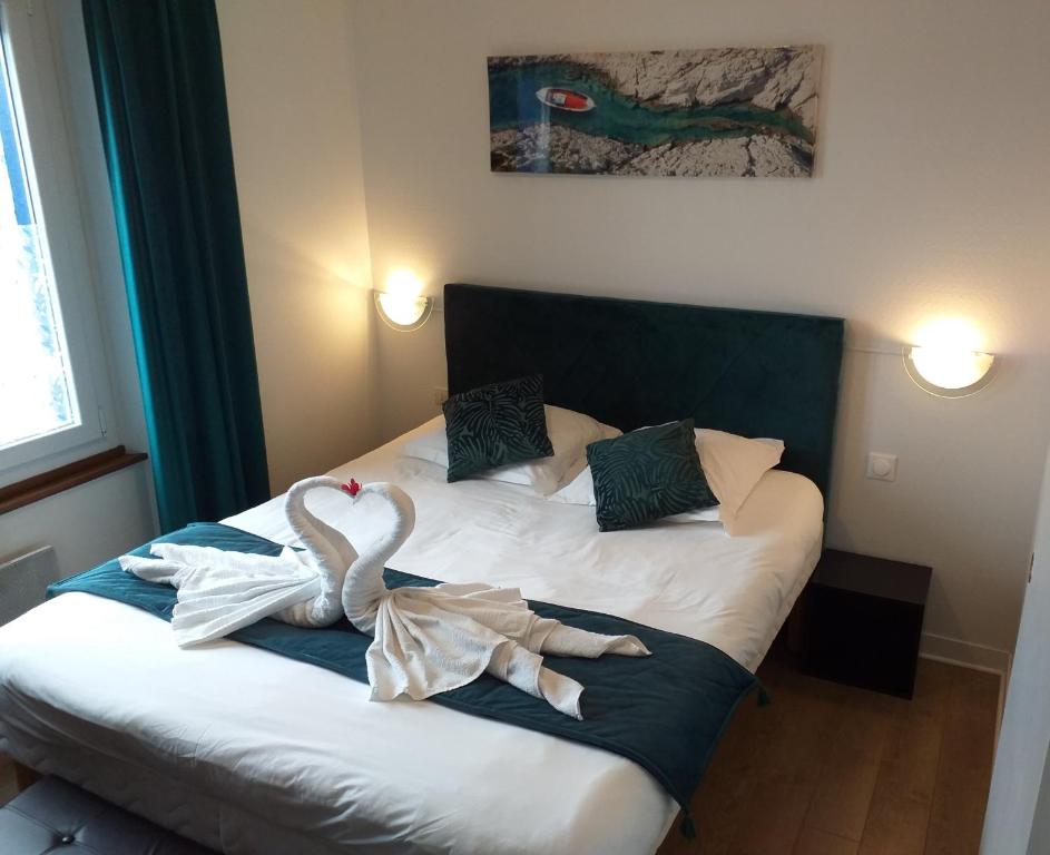 B&B / Chambre d'hôtes B&B Auberge aux Marais Le Rata, 23 route du Cotentin, 50620 Montmartin-en-Graignes