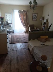 B&B / Chambre d'hôtes 19 19 Rue Augustin de Hargues 85120 La Tardière Pays de la Loire