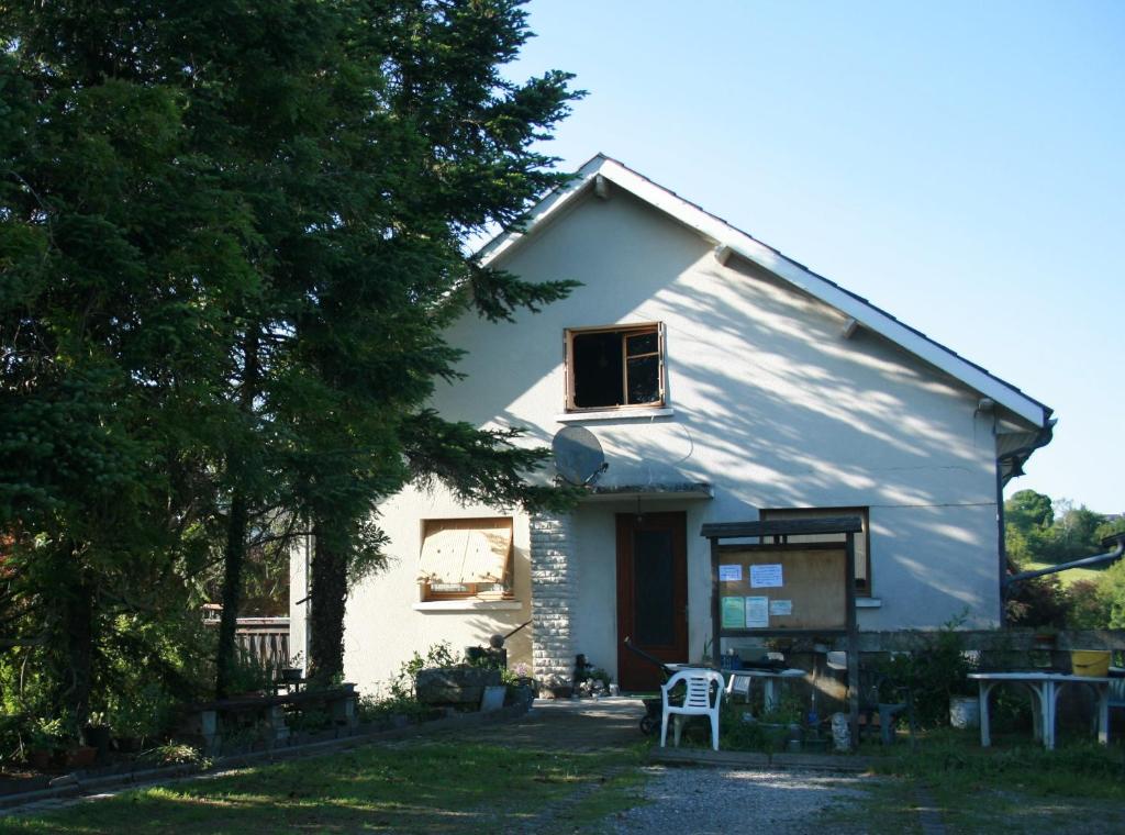 B&B / Chambre d'hôtes A L'ETAPE DE LA FERME LE BOURG 19600 Noailles