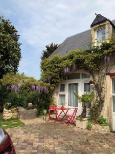 B&B / Chambre d'hôtes Aggarthi Bed and Breakfast 13 Rue Saint-Exupère 14400 Bayeux Normandie