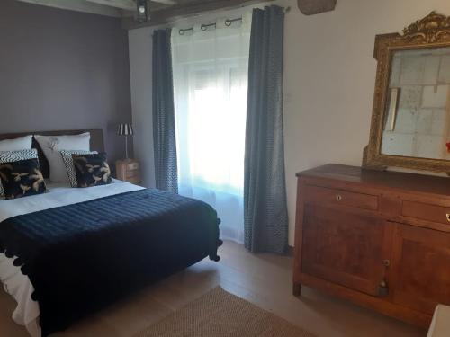 Agréable chambre d'hôtes dans maison XVIIIe