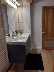 Agréable chambre d'hôtes dans maison XVIIIe