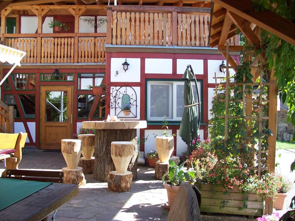 Am Rübenkeller Auf dem Morgen 4, 53505 Binzenbach