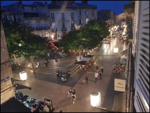 Appartement Bordeaux Centre rue Sainte Catherine proche Place de la Victoire