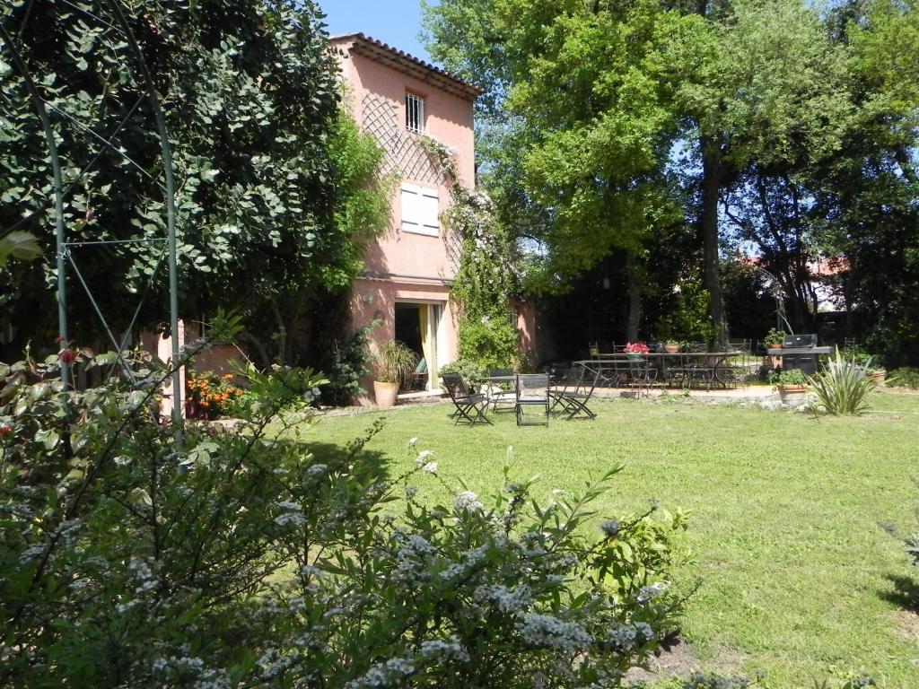 Atelierchic 83980 Le Lavandou
