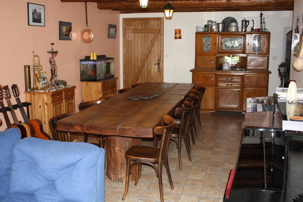 B&B / Chambre d'hôtes Au bois de mon coeur 6 Rue de la Rigole 55400 Foameix