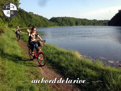 Au Bord de la Rive B&B
