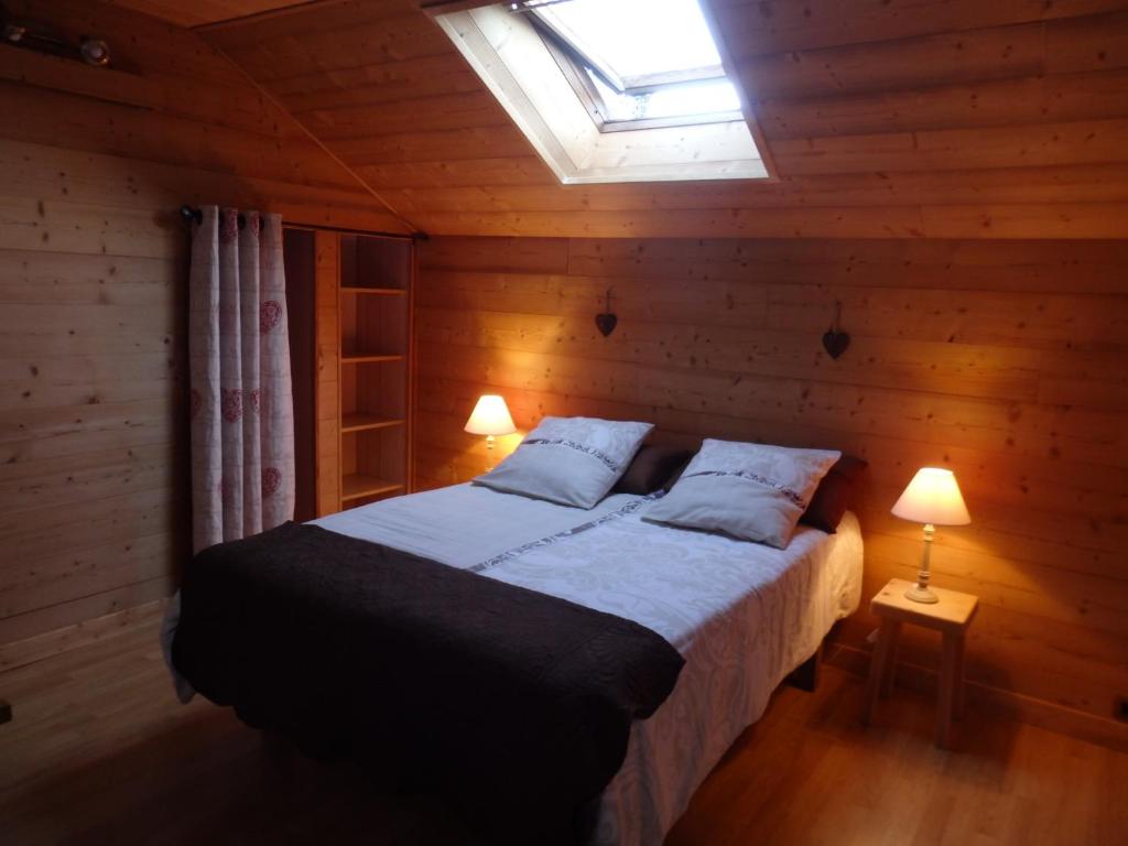 B&B / Chambre d'hôtes AU COEUR DES ALPES 76 Rue du Clocher 74970 Marignier