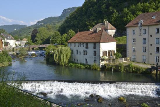 B&B / Chambre d'hôtes Au fil de Lods 4 Chemin des Forges 25930 Lods