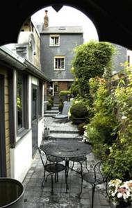 B&B / Chambre d'hôtes Au Grey d'Honfleur 11 Rue de la Bavole 14600 Honfleur Normandie