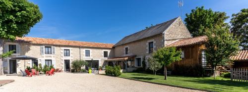 AU LOGIS DE BELLEFOIS - Chambres et Table d'hôtes