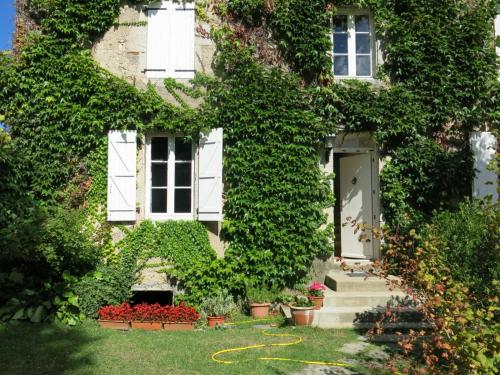 Au Relais de Nèche.