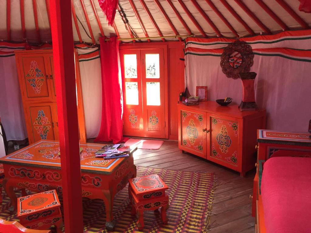 B&B / Chambre d'hôtes Au Soleil Mongol Rte d'Argeles sur mer Mas Soule 66690 Sorède