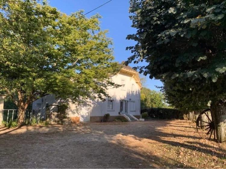 B&B / Chambre d'hôtes Autour Des Vignes 210 La Coudrée 18140 Herry