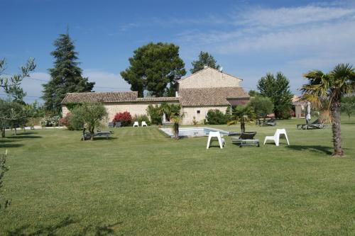 B&B dans Mas en pierres