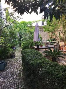 B&B / Chambre d'hôtes B&B La Vagabonde 8 rue Laurent Bonnemant 13200 Arles Provence-Alpes-Côte d\'Azur