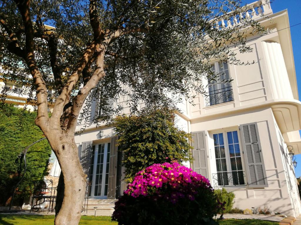 B&B Villa Blanche 10 Impasse du Roc, 06400 Cannes