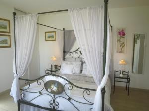 B&B / Chambre d'hôtes Ballylough 18 rue du Tertre 77580 Voulangis Île-de-France