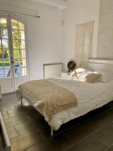 B&B / Chambre d'hôtes Bastide de Gueissard 1384 Chemin du Sauvet 83270 Saint-Cyr-sur-Mer Provence-Alpes-Côte d\'Azur