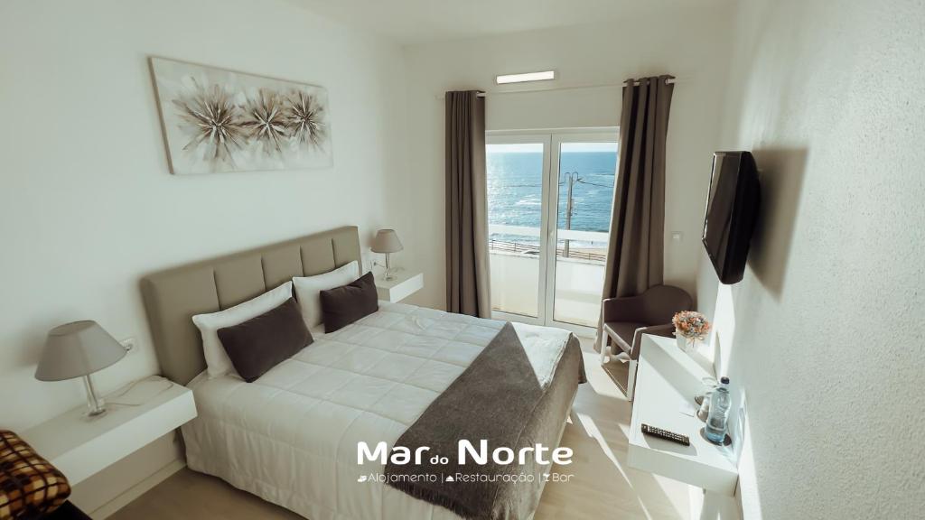 B&B / Chambre d'hôtes Beach Residence Mar do Norte 30 Rua das Armações Praia de Porto Dinheiro 2530-626 Ribamar