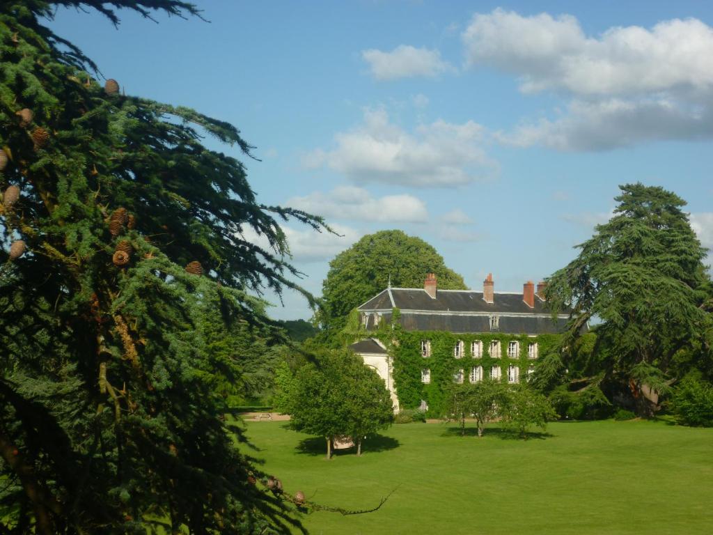 Bed and Breakfast - Château du Vau Château du Vau, 37510 Ballan-Miré