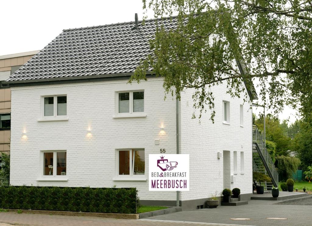 Bed & Breakfast Meerbusch Xantener Sraße 55, 40670 Meerbusch