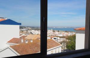 B&B / Chambre d'hôtes Bela House Rua Professor Joaquim Alberto Taquelim ,9 apt. 3 B 8600-760 Lagos Algarve