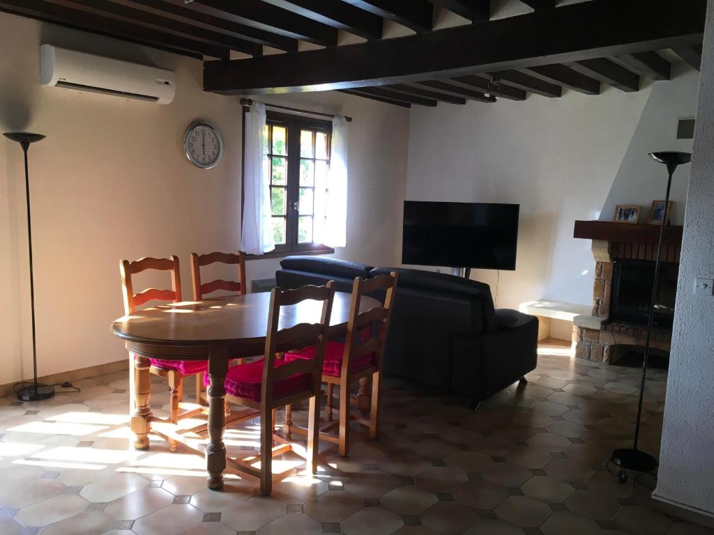 B&B / Chambre d'hôtes BELEM 1200 RUE GEORGES GUYNEMER 41200 Romorantin-Lanthenay