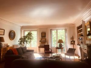 Berges du Rhône/ Chambre avec balcon