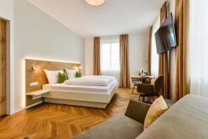 B&B / Chambre d'hôtes Bett´n Glück - Übernachtung & Frühstück Im Unterdorf 27 86441 Zusmarshausen Bavière