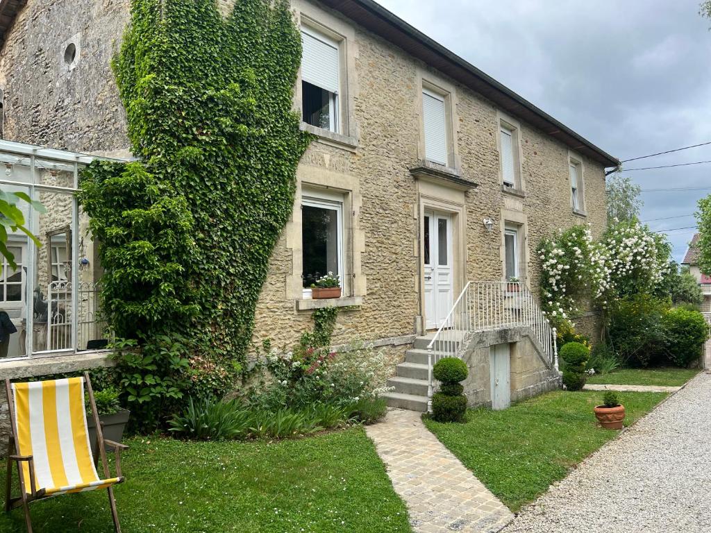 B&B / Chambre d'hôtes Blumereve 24 RUE SAINT LAURENT 52110 Blumeray