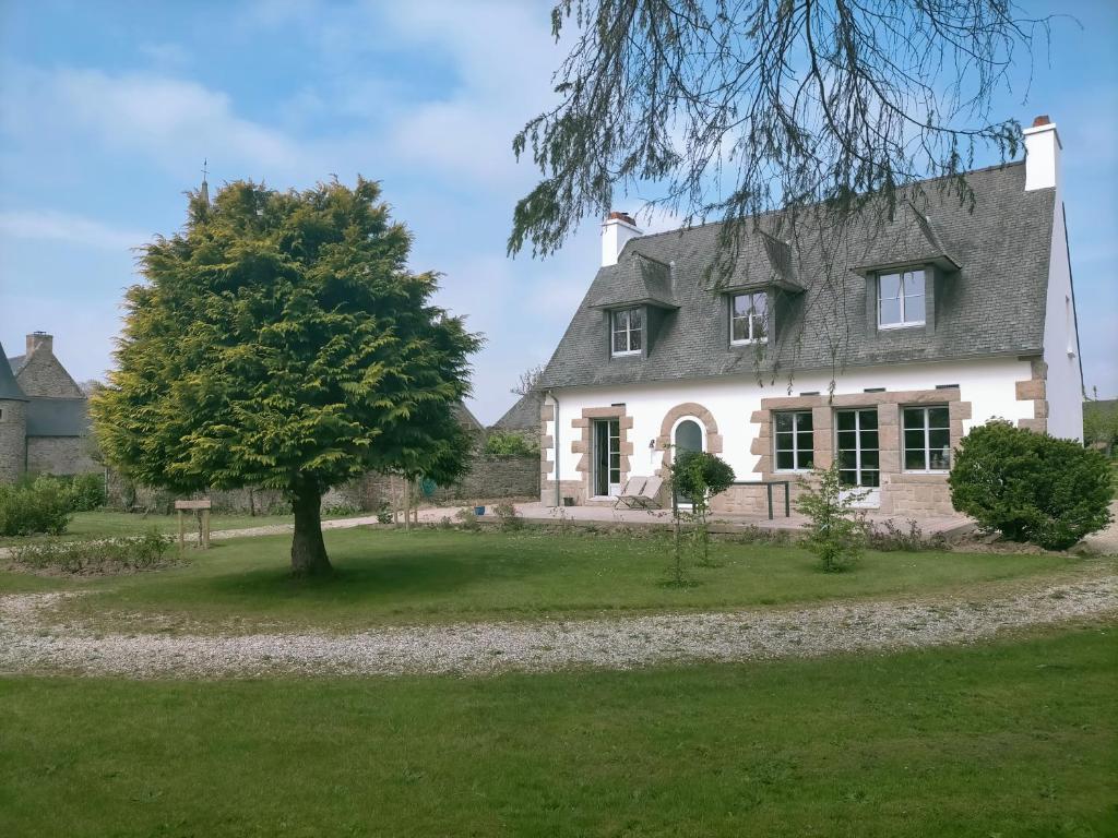 BnB La Néo Bretonne 21 Rue du Bourg, 22220 Minihy-Tréguier