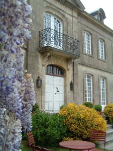 B&B / Chambre d'hôtes Bruce Castle 13, rue du Castel 50700 Brix Normandie