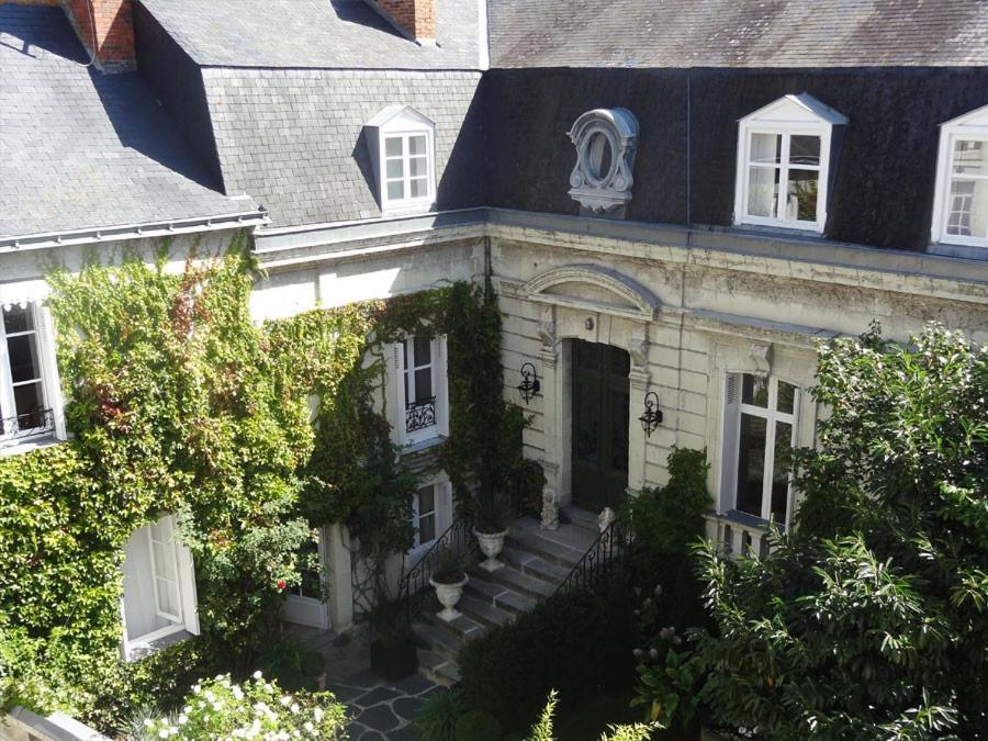 B&B / Chambre d'hôtes BULLES DE LOIRE 9 Rue Cendrière 49400 Saumur