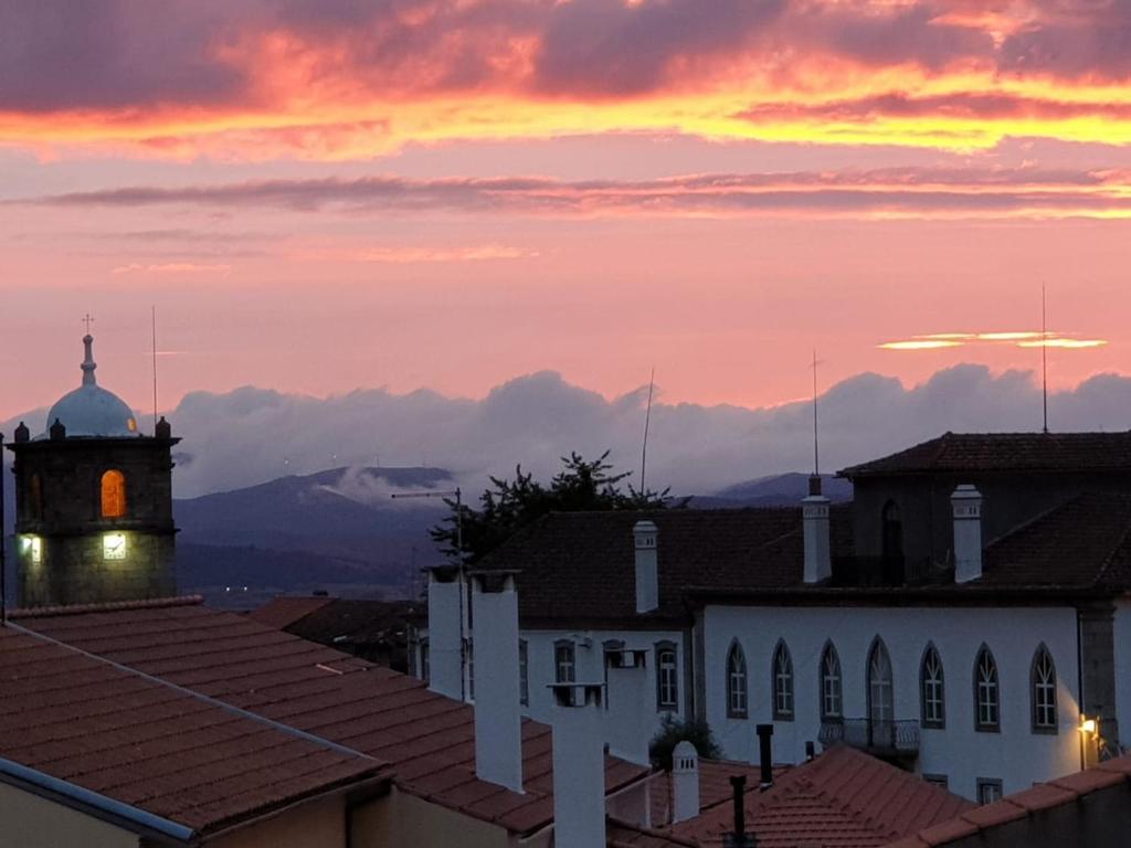 B&B / Chambre d'hôtes Casa do Visconde Rua do Espírito Santo 6230-002 Alcaide
