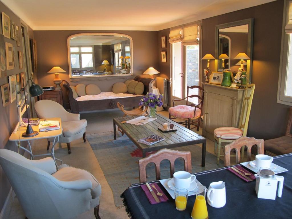 B&B / Chambre d'hôtes casa-tena 25 Rue de l'Oasis 66690 Sorède