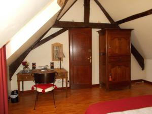 B&B / Chambre d'hôtes CATHERINE & DOMINIQUE Les Petites Guilardières 72220 Marigné-Laillé Pays de la Loire