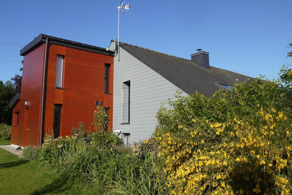 B&B / Chambre d'hôtes Ch. d'hôtes de la Saliais La Saliais 35310 Chavagne