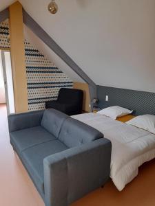 B&B / Chambre d'hôtes CH MALAVETULA Rue Principale 48000 Chastel-Nouvel Languedoc-Roussillon