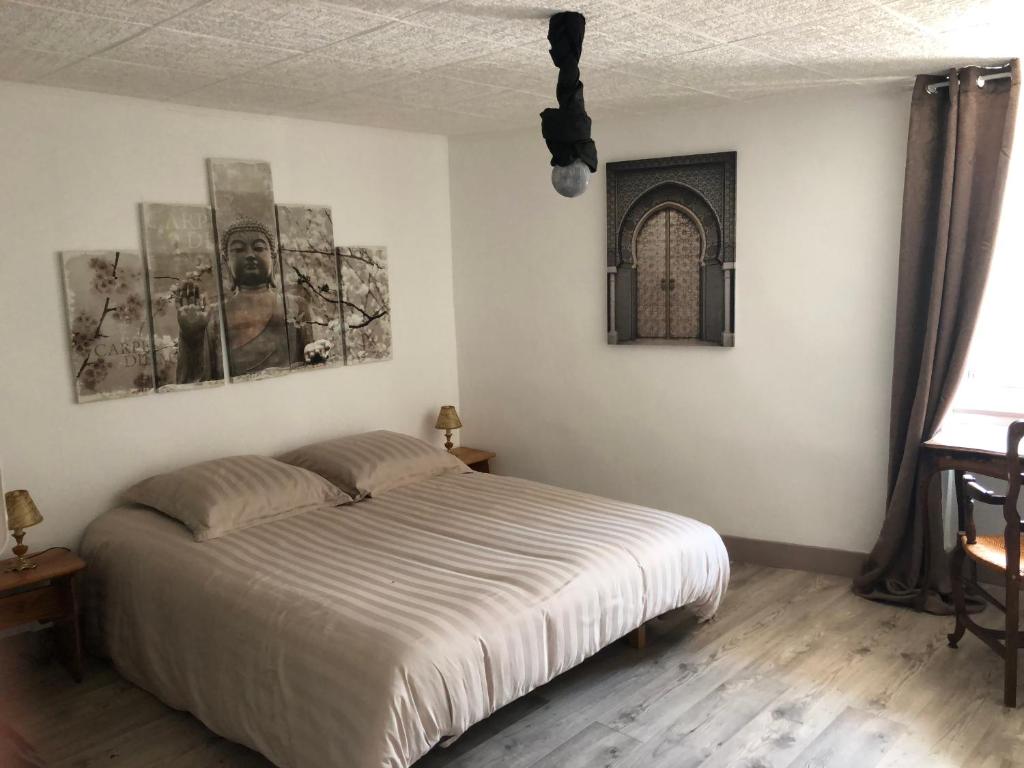 B&B / Chambre d'hôtes Chambre Bonheur 2 Place de la Mairie 73100 Pugny-Chatenod