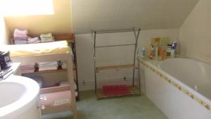 B&B / Chambre d'hôtes chambre chez l habitant Lann er Bras 56300 Malguénac Bretagne