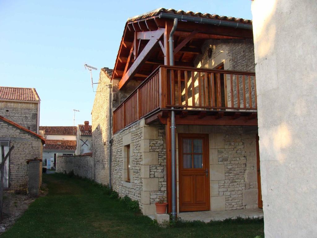 Chambre d'hôte Au col de Cygne 14 rte de matha, 17160 Blanzac-lès-Matha